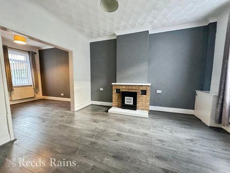 2 bedroom terraced house to rent - Photo 3