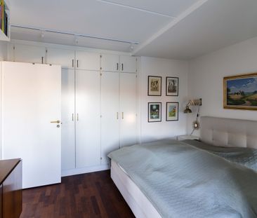 Lys og moderne lejlighed på 75 m² med udsigt over vandet - Photo 1