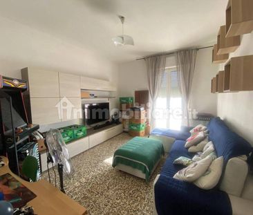 Appartamento via Valdera 250, Centro, Ponsacco - Photo 1