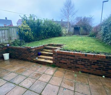 2 bedroom house to rent - Photo 1