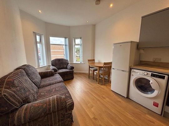 178b Ardenlee Avenue, Belfast, BT6 8PZ - Photo 1