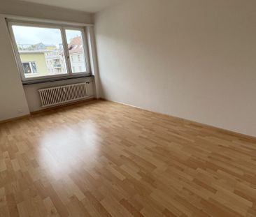 Viel LEBENSRAUM für die ganze Familie - Foto 2