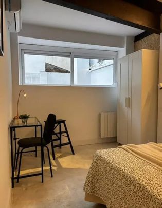 Calle de Ponciano, Madrid, Community of Madrid 28015 - Photo 1