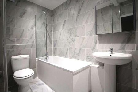 Napier Road, Northfleet, Gravesend, Kent, DA11 - Photo 5