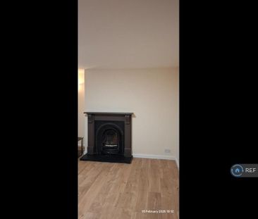 2 bedroom maisonette to rent - Photo 4