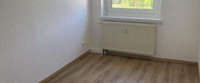 Himmlische Dachwohnung in herrlicher grüner und ländlicher Umgebung! - Foto 1