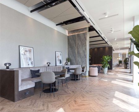 Stunning Fully Furnished One Double Bedroom Apartment in the Novella development with fantastic residents' facilities. - Photo 2