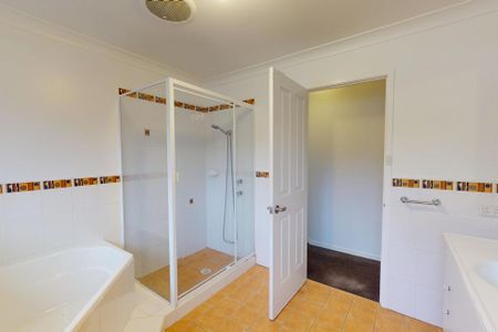 Room 2/8 Rees Way, Lambton NSW 2299 - Photo 2