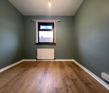 112 Salia Avenue, Carrickfergus, BT38 8NE - Photo 5