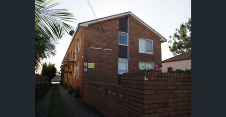 Coinvent and affordable unit - Photo 4