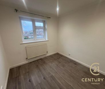 3 bedroom terraced house to rent - Photo 2