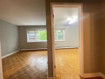 100 Waverley Street - 307 - Photo 4