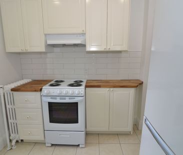 For Lease - 6 Park Avenue Unit# D, Toronto, Ontario - Photo 5