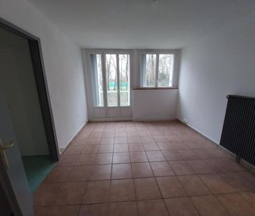Location Appartement 1 pièce 28m² ST JEAN LE BLANC 45650 - Photo 1