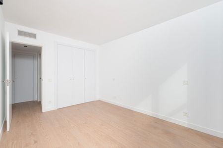 Piso de alquiler en Castellana, 193, Almenara -Ventilla - Photo 3