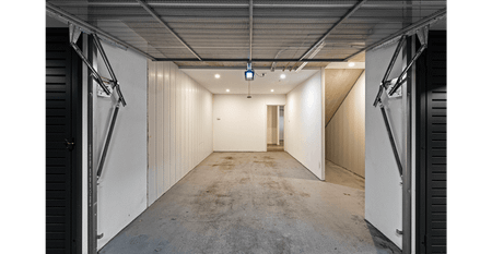 Split-Level I Courtyard Apartment I Lockup Garage - Photo 5