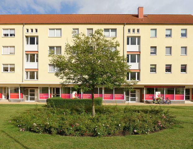 - Zimmerwohnung, 18069 Rostock - Reutershagen - Foto 1