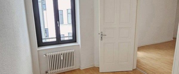 Altbauwohnung mit Charme - Foto 1