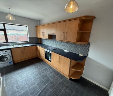3 bedroom terraced house to rent - Photo 6