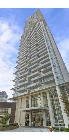 Modern 2BR/2BA Apartment w/Balcony & A/C- Steps frpm Burquitlam Skytra - Photo 1