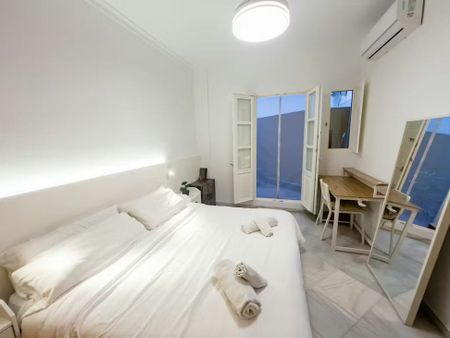 Calle Rodrigo de Triana, Sevilla, Andalusia 41010 - Foto 3