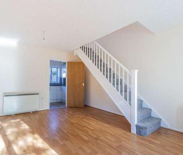 Plas St. Andresse, Penarth, CF64 - Photo 1