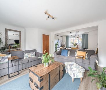 3 bedroom terraced house to rent - Photo 1