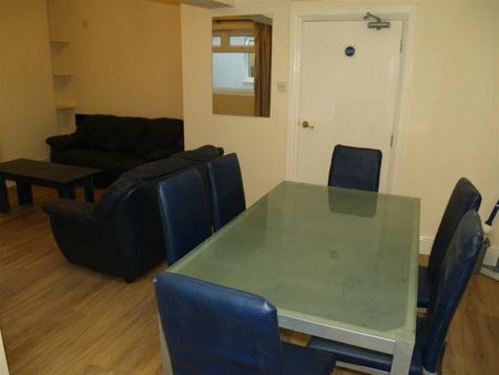 8 Bed - Clifton Place, Plymouth - Photo 2