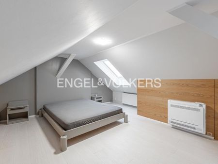 Pronájem bytu 4+kk 135 m2 - Fotografie 5