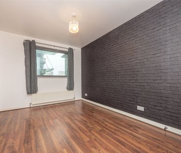 3 bedroom apartment to rent - Photo 5
