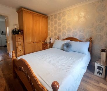 Byfleet Road, Addlestone - 1 bedroomProperty for lettings - Seymours - Photo 3