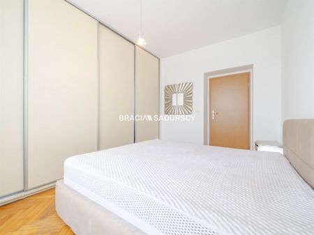 Wygodne mieszkanie w centrum z parkingiem. - Фото 5