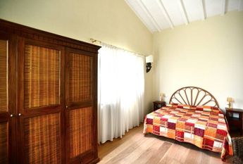 via carlo del prete, Forte dei Marmi, Tuscany 55042