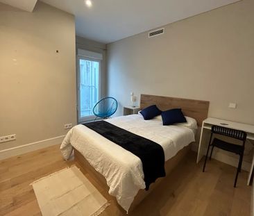 Calle de Colmenares, Madrid, Community of Madrid 28004 - Photo 5