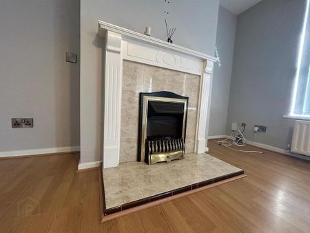 91 Rathkyle, Antrim, BT41 1LQ - Photo 2