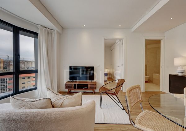 Apartamento T1 para arrendamento em Lisboa, Algés