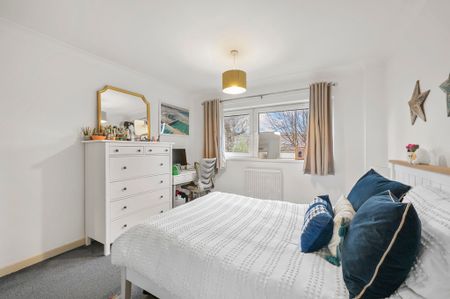 Turenne Close, SW18, London - Photo 2