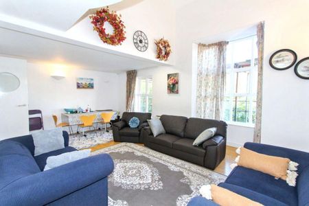 2 bed apartment to rent in NE1 - Photo 2