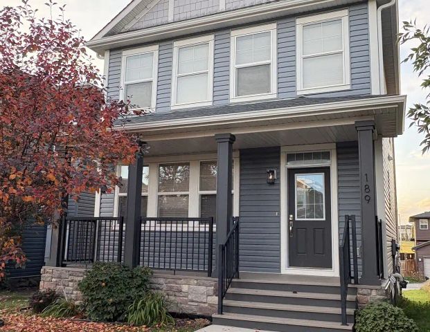 DETACHED! Evanston - 1590 sq Ft3 Bed 2.5 bath - — 3 Bedrooms Main Floor - Photo 1