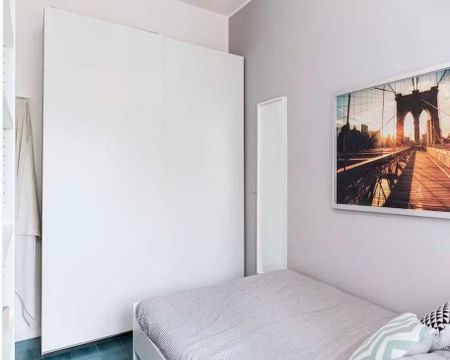 Via Giuseppe Frua, Milan, Lombardy 20146 - Photo 5