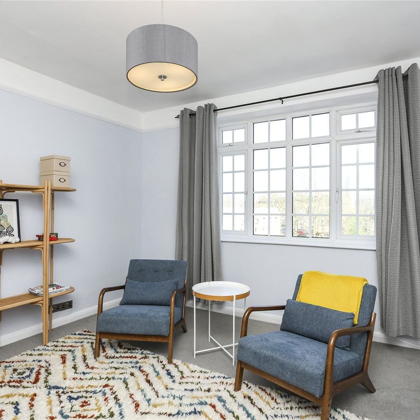 2 bedroom apartment to rent Vale Lodge, Perry Vale, London, SE23 - Photo 1