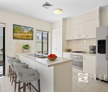2/7 Cardogen Pl, Kennington - Photo 3