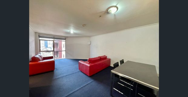 The Paramount - Furnished - Photo 1