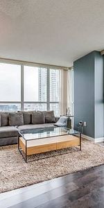 Stunning Large 2 Bed, 2 Bath Corner Suite with Best-in-City CN Tower a - Photo 4