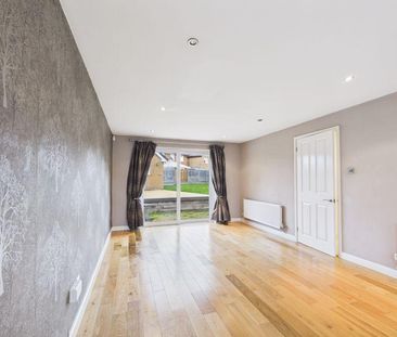 3 bedroom detached house to rent - Photo 1