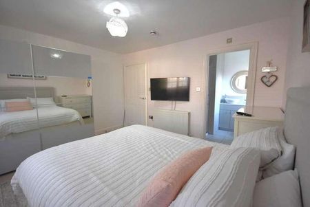 Romilly Views, Highfield Close Barry, CF62 - Photo 3