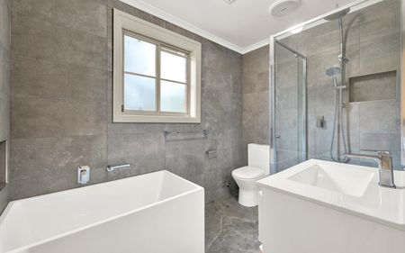 1/56 Banksia Street, Heidelberg - Photo 3