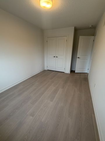 For Lease - 103 Sanderson Drive, Kawartha Lakes, Ontario - Photo 5