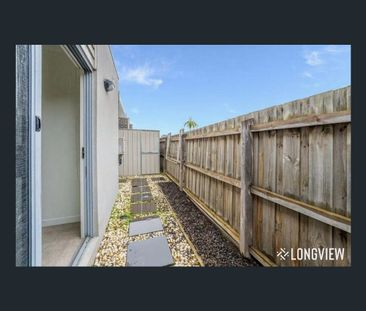 Quiet Bayside Convenience - Photo 5