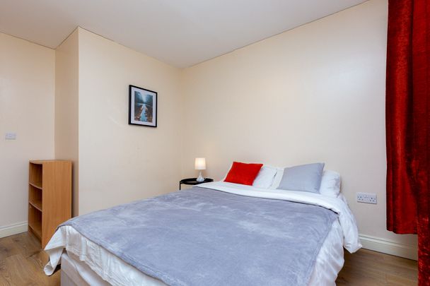 RM2 Saltwell Street | Poplar | London | E14 0DY - Photo 1